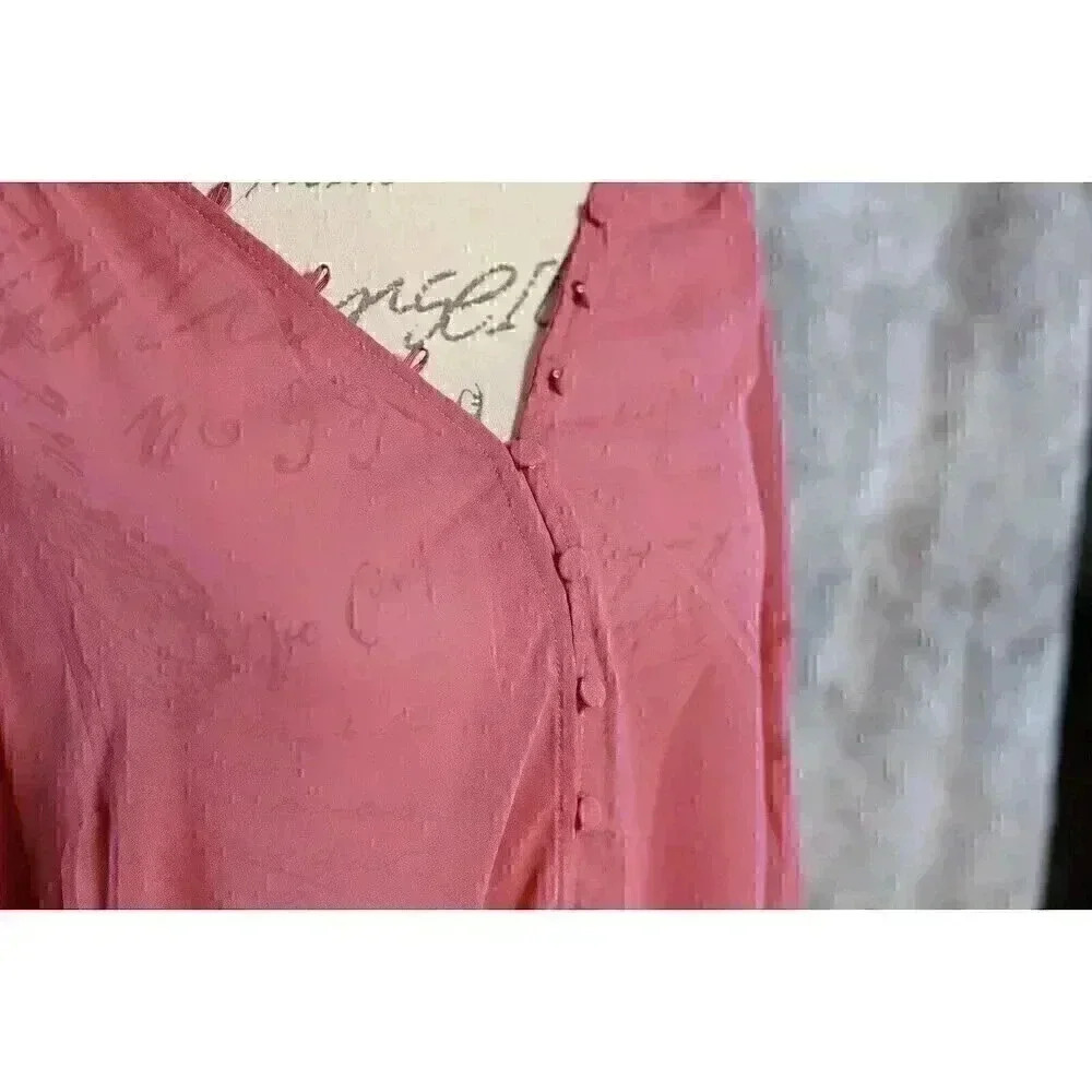 Torrid size 2 button down blouse long sleeve embroirded scalloped hem elastic cu - Picture 3 of 15